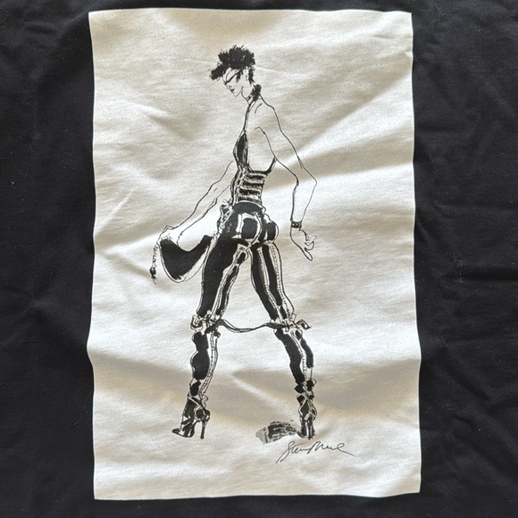 ZARA x STEVEN MEISEL
Long Sleeve Black Crew Neck T - Picture 3 of 8